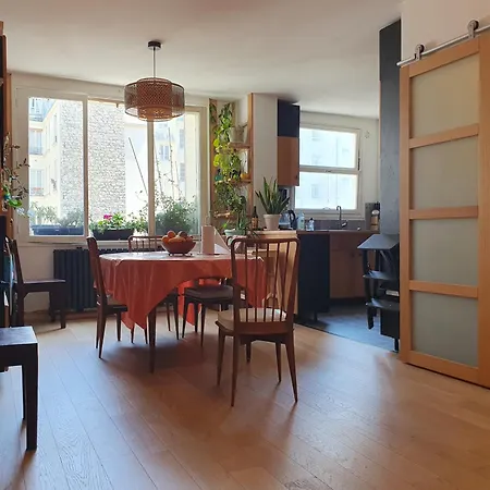 Beautiful 100 M² In The Heart Of *
